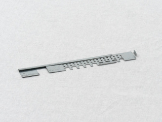 Zasuwka na wylot ula ocynkowana dł. 165 mm jednostronnie wysuwana^