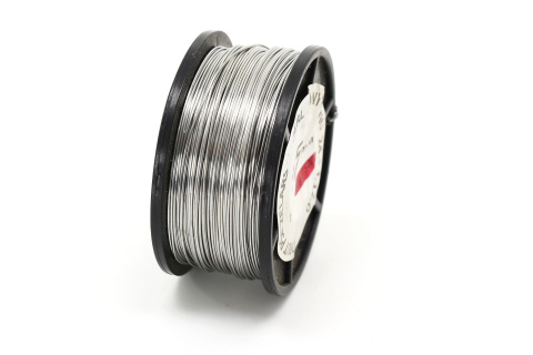 Drut pszczelarski nierdzewny 0,5 mm - 100 g Drut pszczelarski nierdzewny 0,5 mm - 100 g