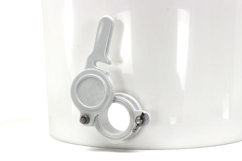 Odstojnik polipropylenowy (18L) z zaworem plastikowym 6/4'' Odstojnik polipropylenowy (18L) z zaworem plastikowym 6/4''